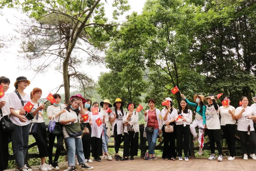 海福祥第四屆護(hù)工節(jié)暨2020護(hù)工技能競(jìng)賽成功舉行