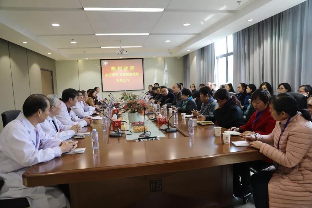 “開拓創(chuàng)新 銳意進取”海福祥養(yǎng)老護理連鎖上海學習交流！