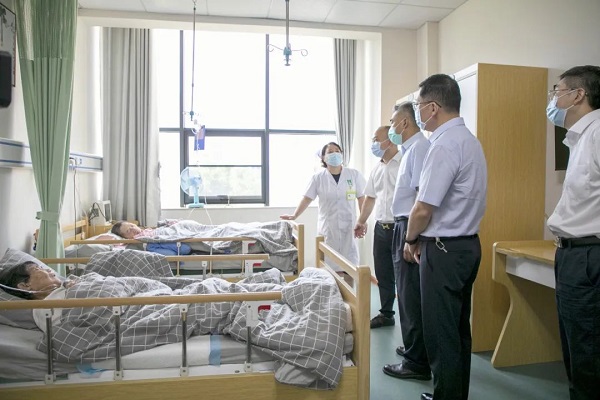 國家衛(wèi)生健康委老齡健康司調研組蒞臨湘潭海福祥調研長護險工作