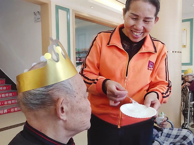最美養(yǎng)老護(hù)理員 | 張金花：用真心換取真心，用專業(yè)贏得信賴